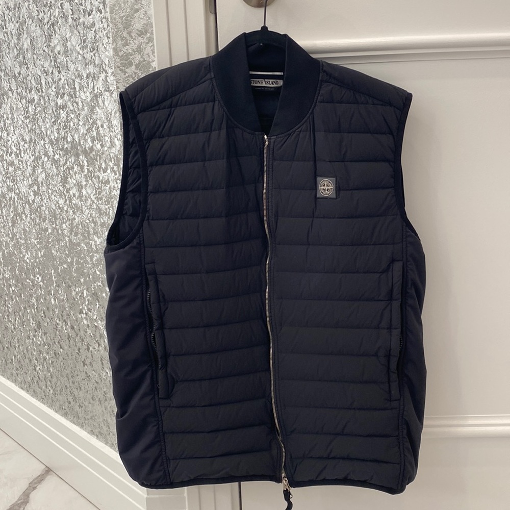 Stone island vest size XL navy
